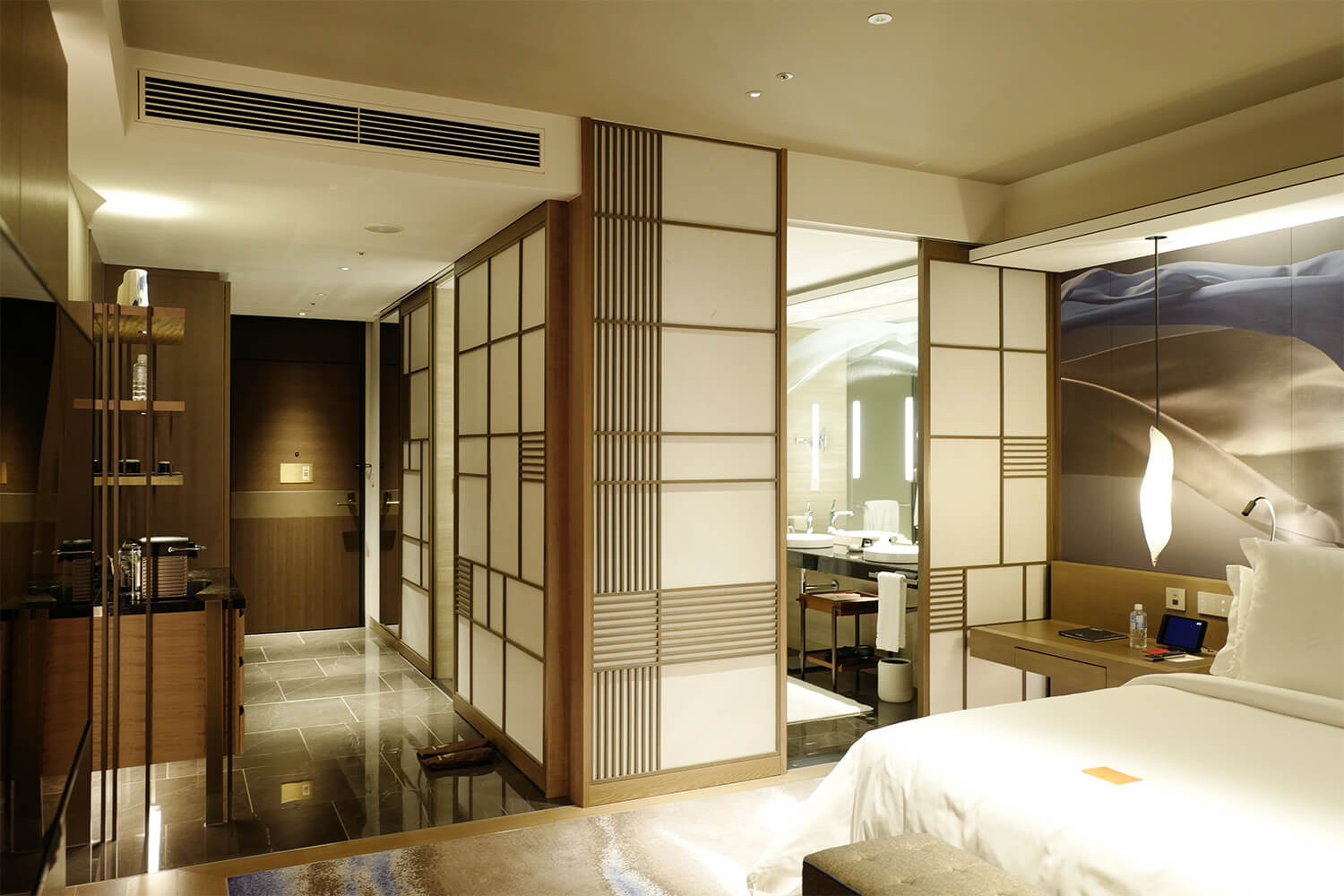 フォーシーズンズホテル東京大手町1