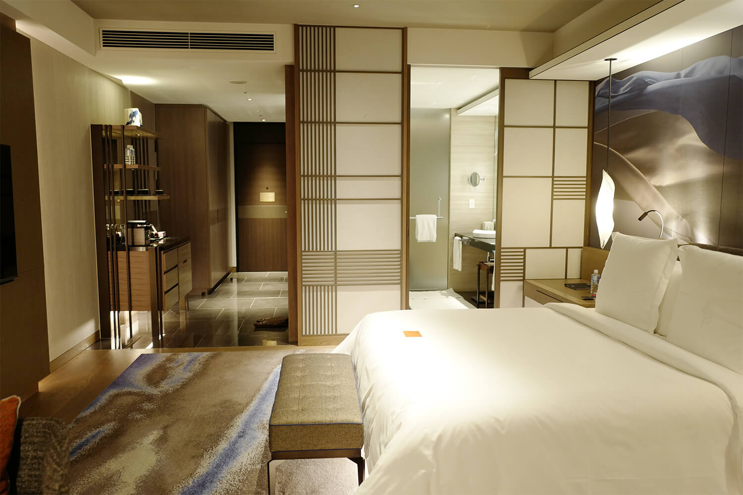 フォーシーズンズホテル東京大手町2