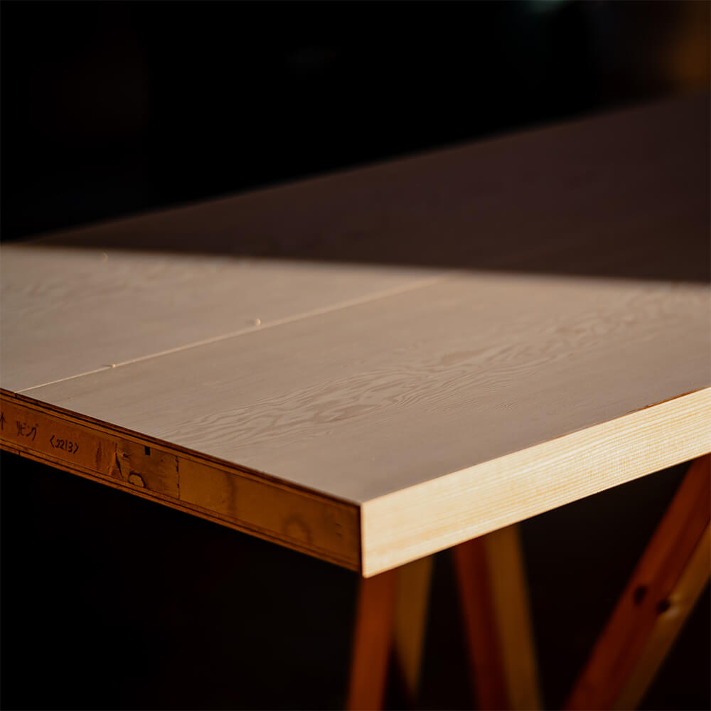 木製防火戸の作業風景1